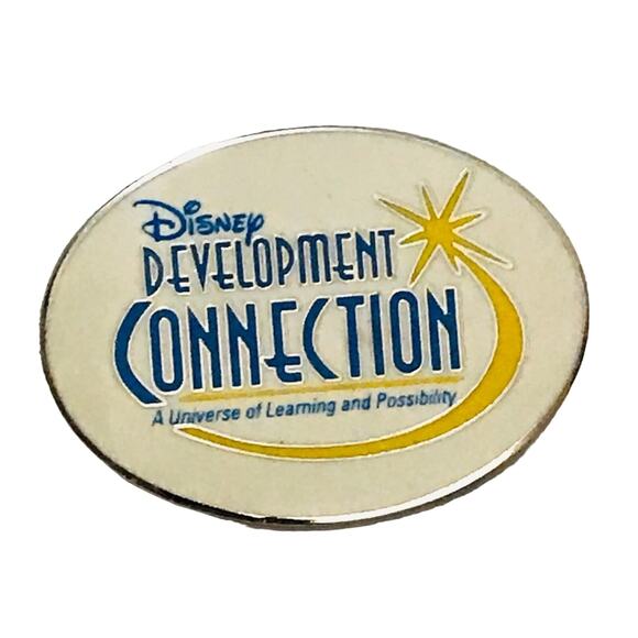 Disney Accessories - Disney Development Connection Pin